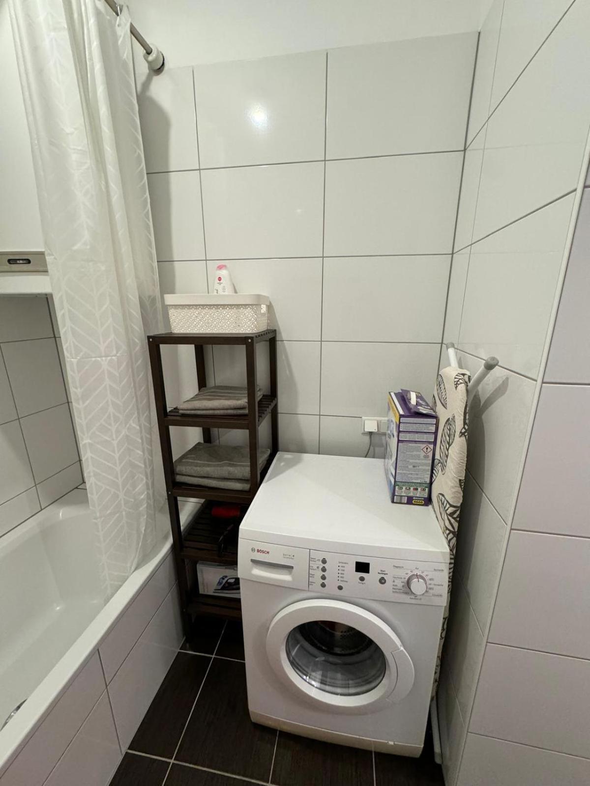 Sunny And Elegant Apartament In Central Location Graz Eksteriør bilde