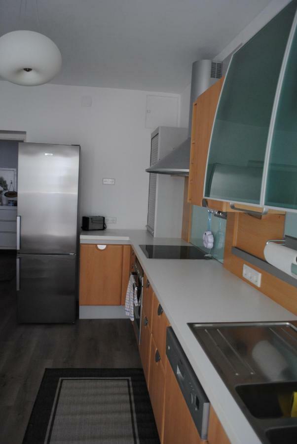 Sunny And Elegant Apartament In Central Location Graz Eksteriør bilde